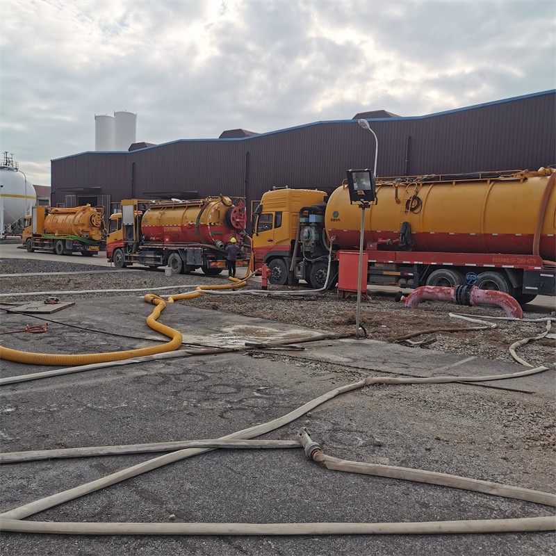 尚义污水池清理